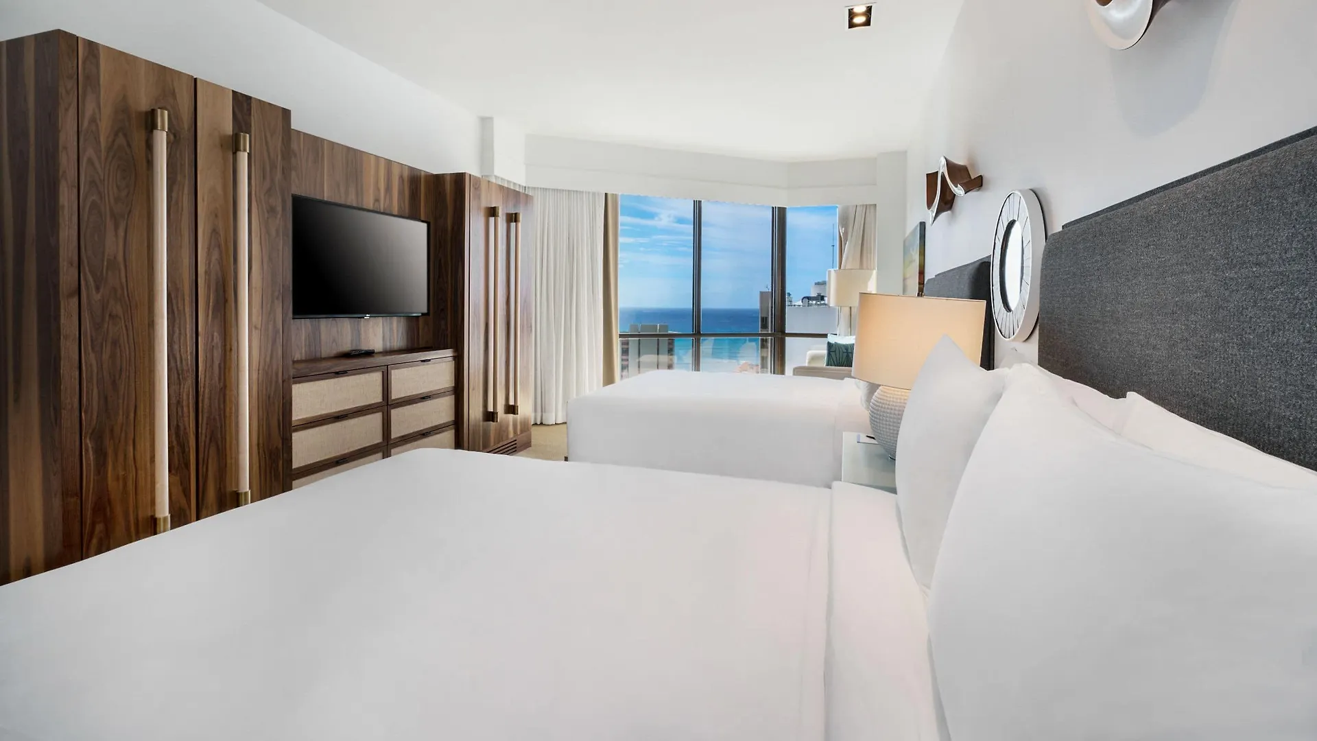 Resort Hyatt Centric Waikiki Beach Honolulu