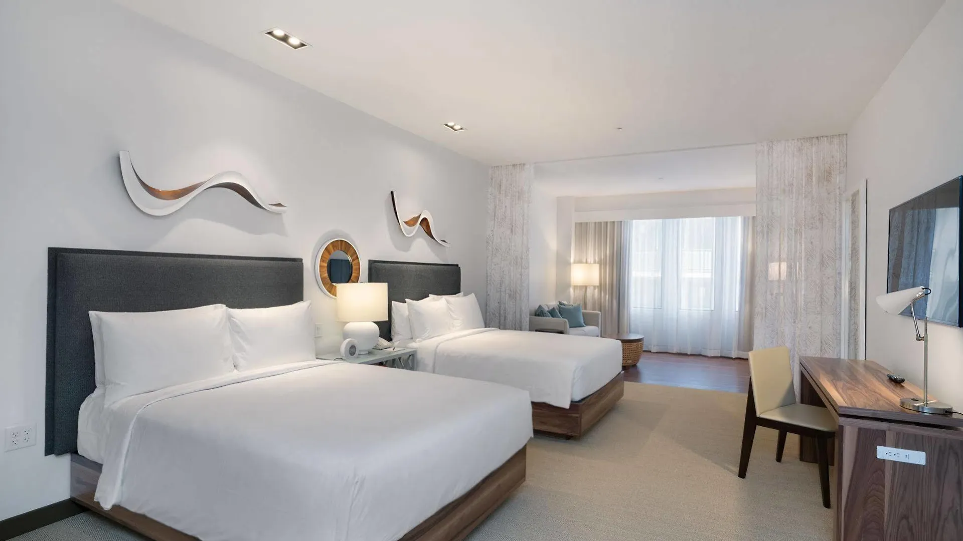 Hyatt Centric Waikiki Beach Honolulu 4*,