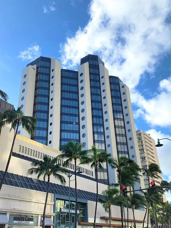 מלון הונולולו Hyatt Centric Waikiki Beach